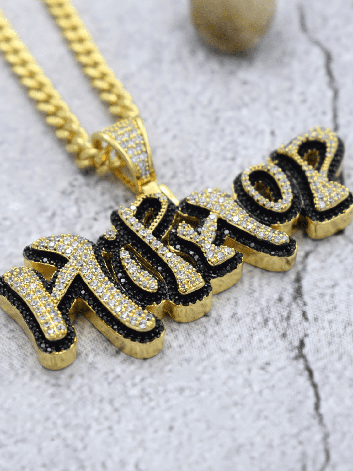 Twinkling Hiphop Pendant - QUEENS JEWELS