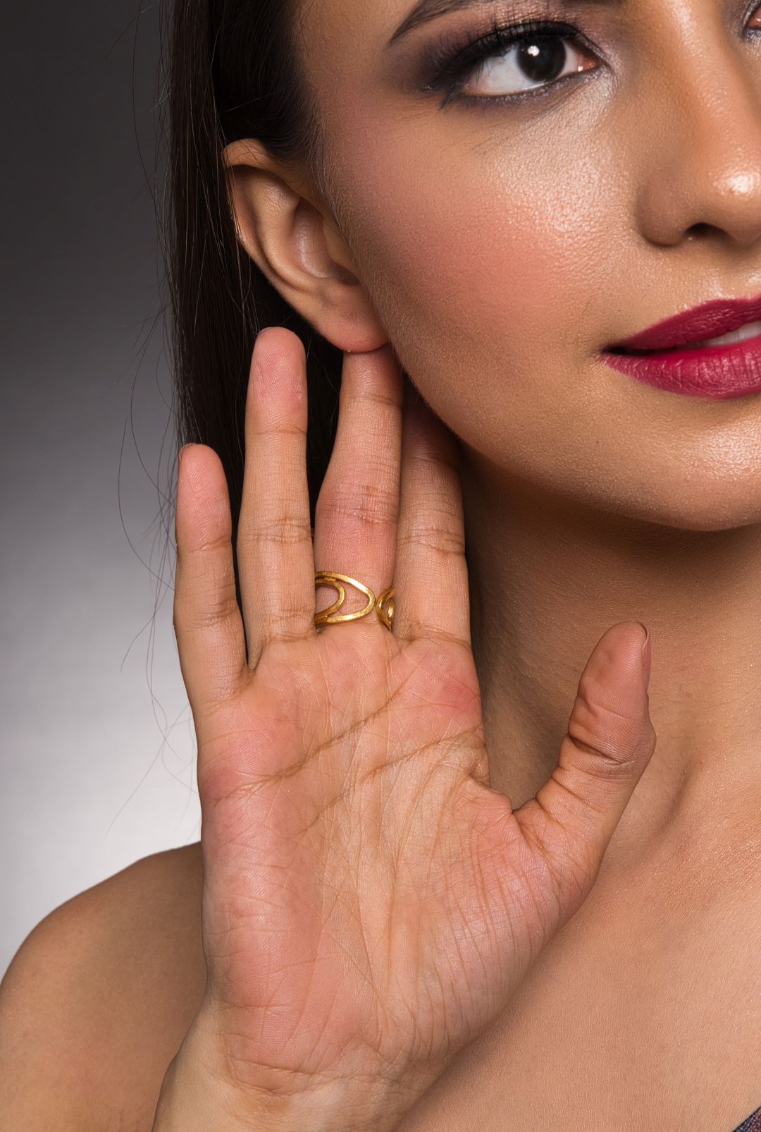 Carolina Round Square Spiral Adjustable Ring - QUEENS JEWELS